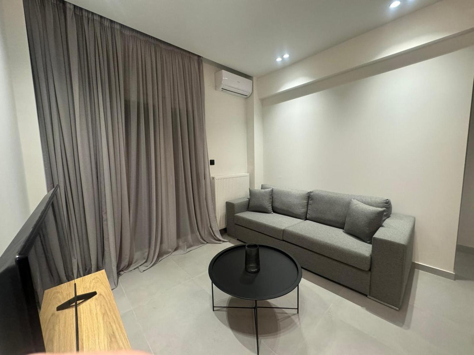 Luna-Your Urban Stay Thessaloniki Exterior foto