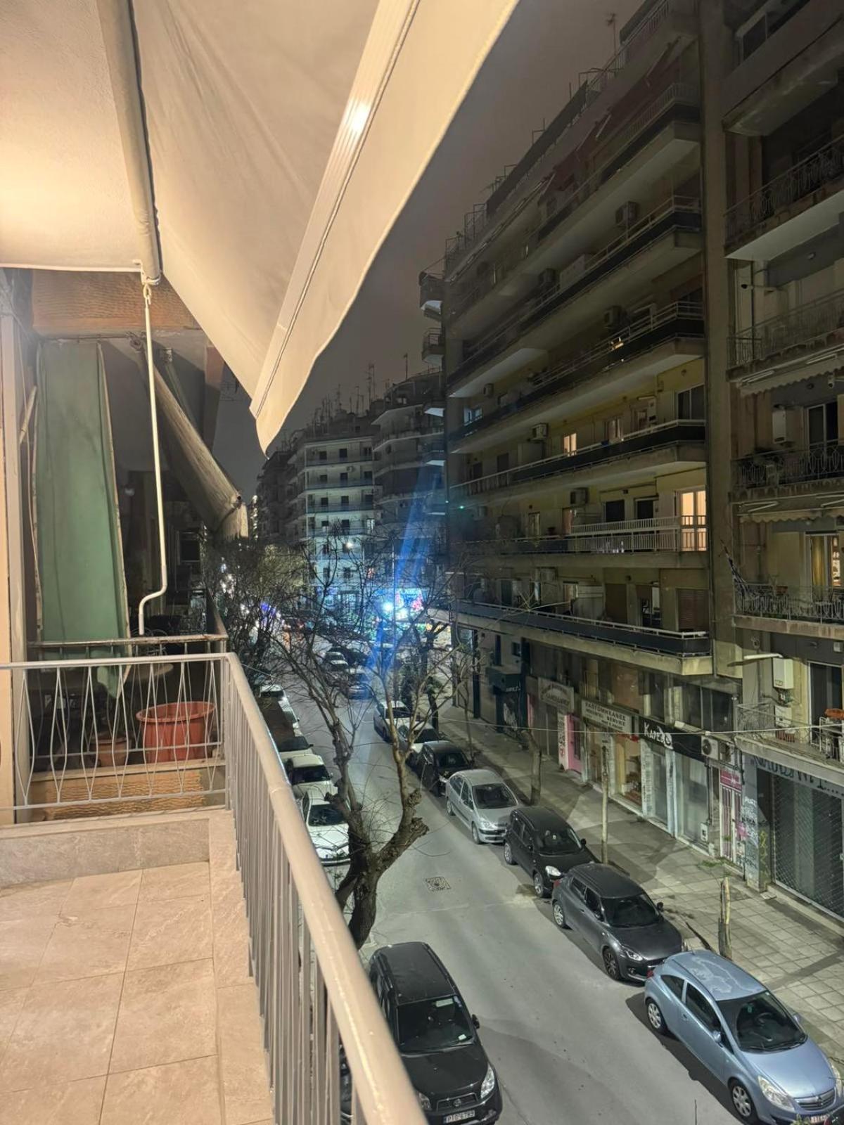 Luna-Your Urban Stay Thessaloniki Exterior foto